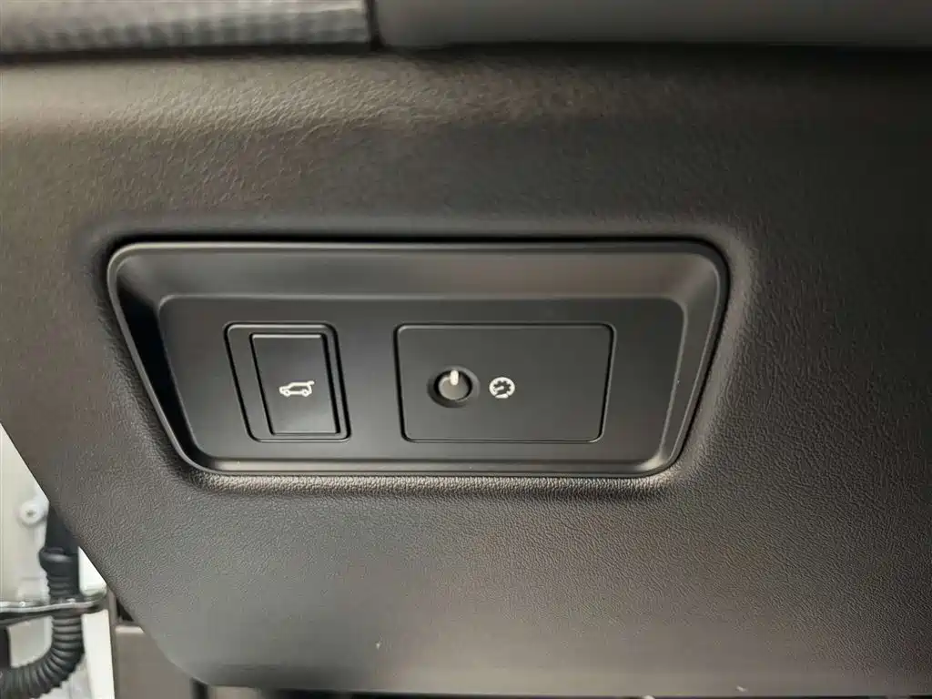 Range Rover Sport 2020 3.0 L6 HSE DYNAMIC купить на сайте DeffCars
