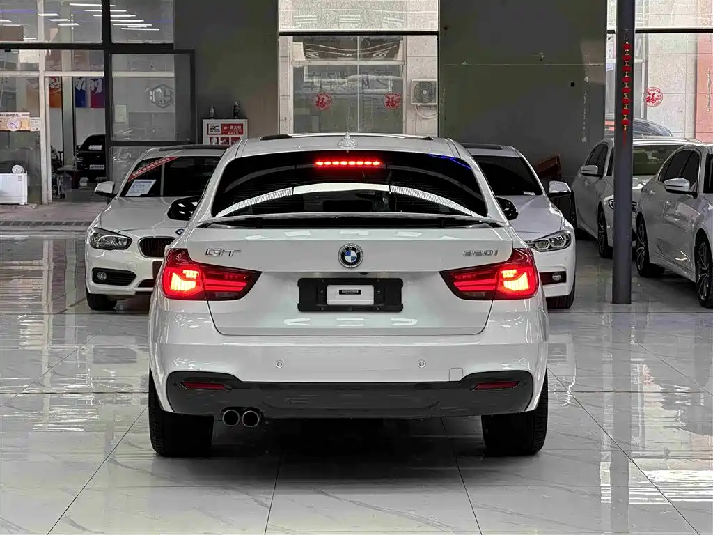 BMW 3 Series GT 2019 320i M Sports Package купить на сайте DeffCars