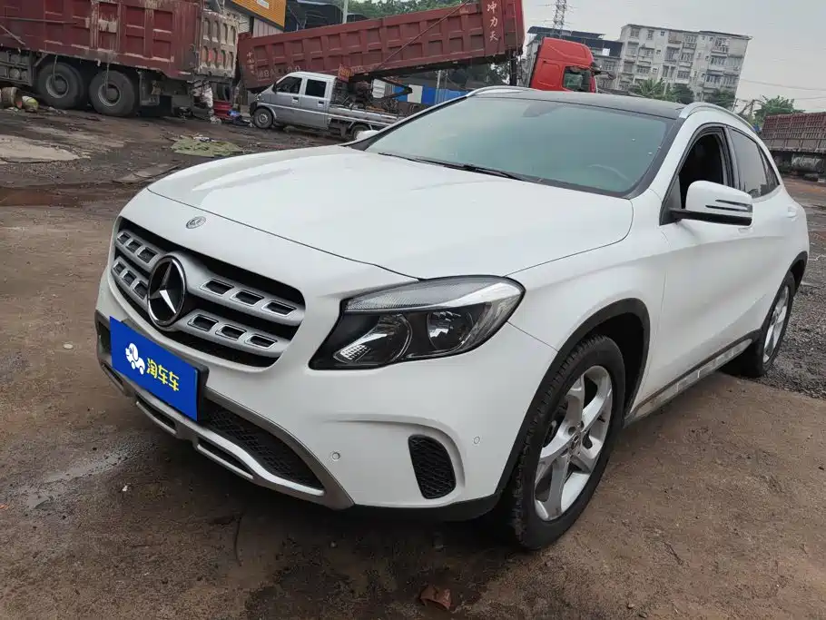 Mercedes-Benz GLA 2018 GLA 200 Dynamic купить на сайте DeffCars