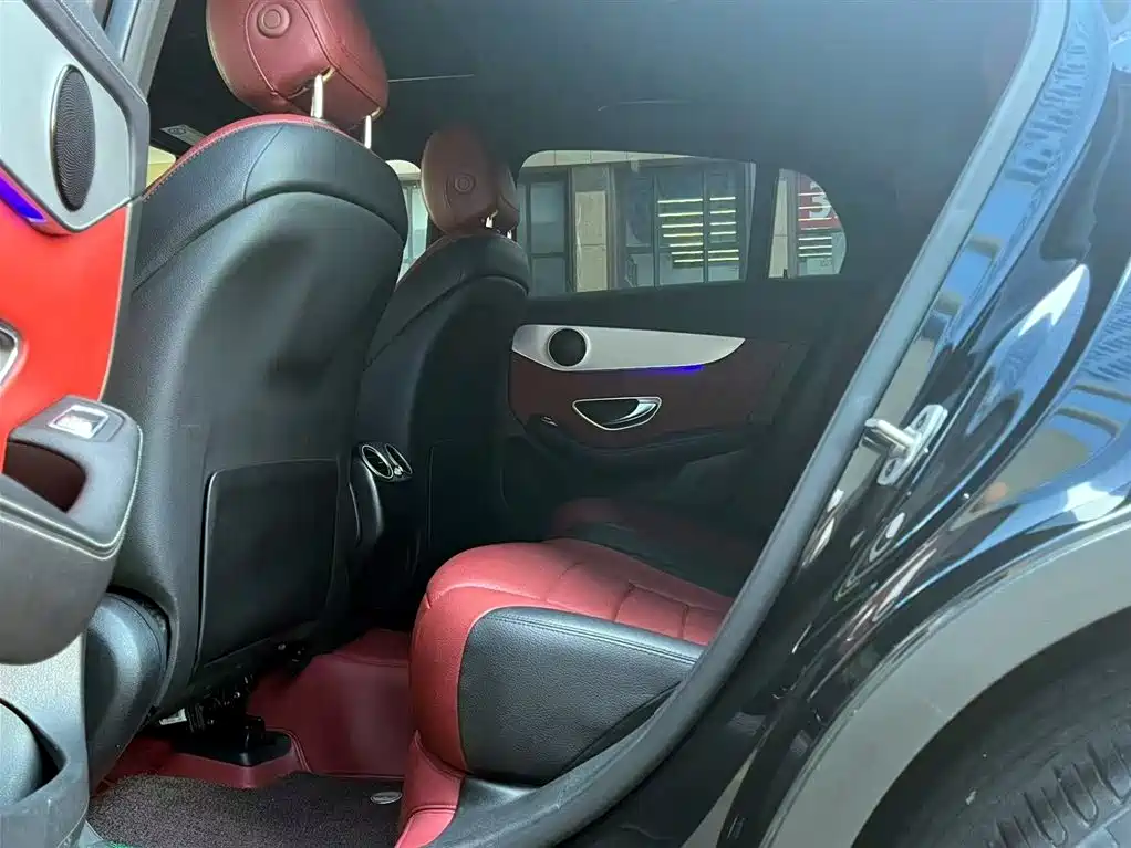 Mercedes-Benz GLC coupe 2022 facelift GLC 260 4MATIC coupe SUV купить на сайте DeffCars