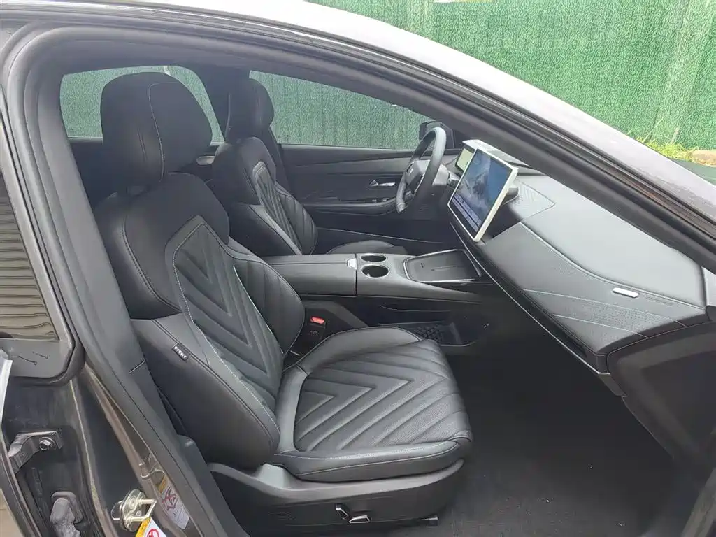 Dark blue SL03 2023 515MAX pure electric version купить на сайте DeffCars