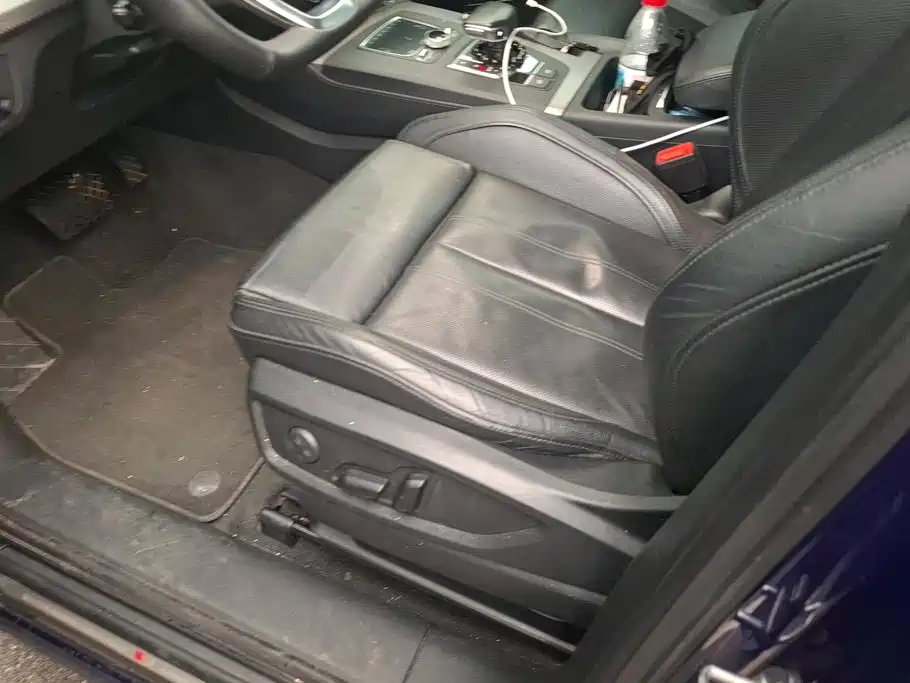 Audi Q5L 2018 45 TFSI luxury sports model National V купить на сайте DeffCars