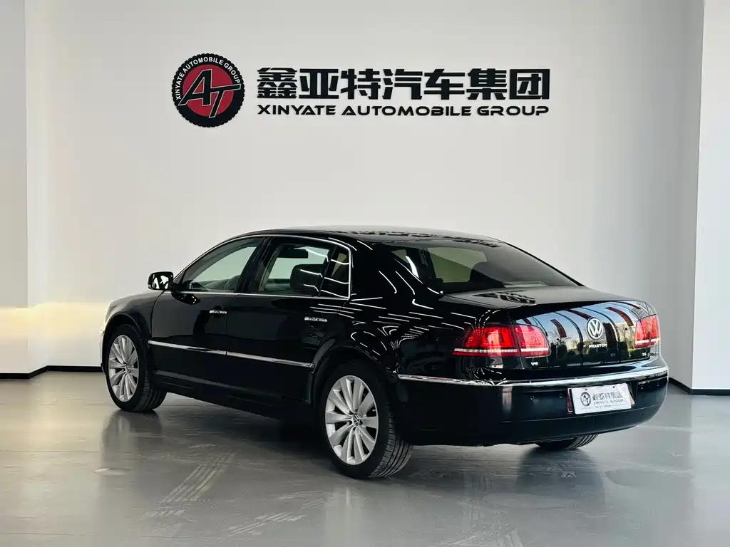 Phaeton 2012 3.6L exclusive customized model купить на сайте DeffCars