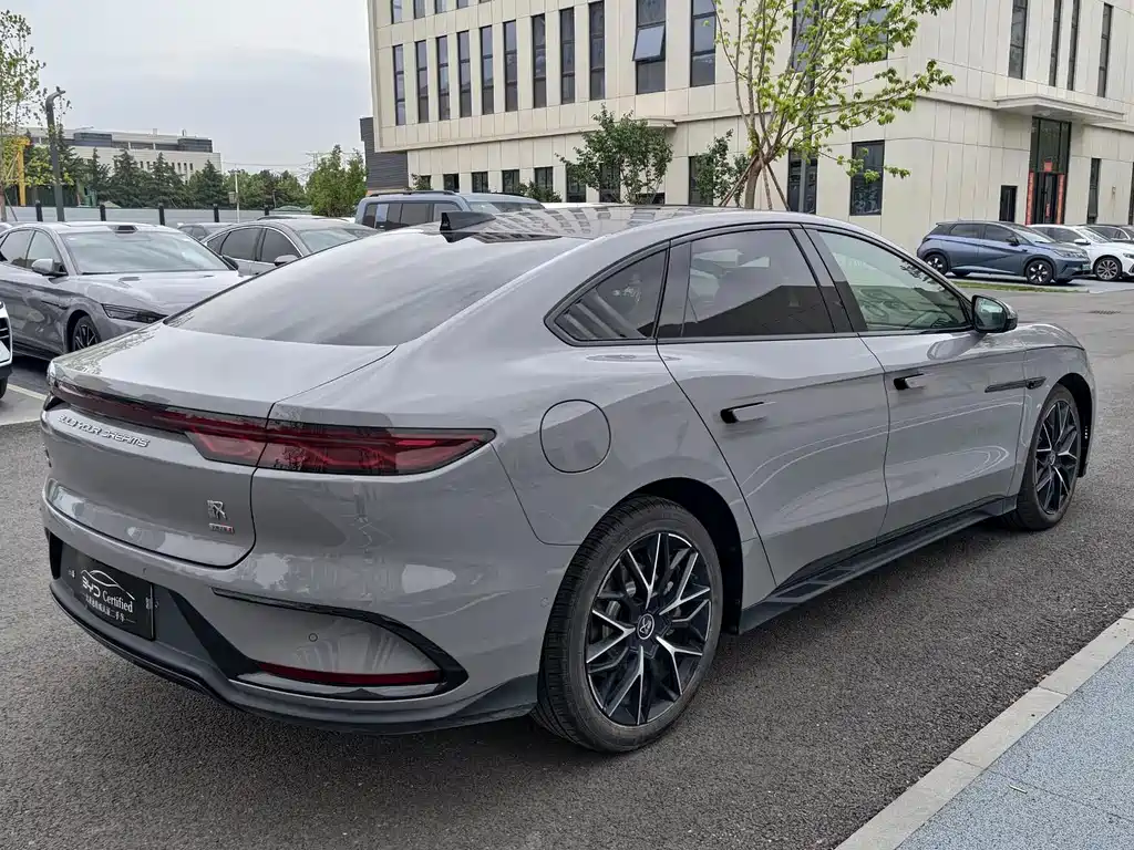 Han 2025 DM-i 125km Lidar Intelligent Driving купить на сайте DeffCars