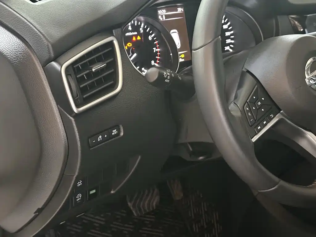 Qashqai 2022 2.0L CVT XV Prem Deluxe Edition купить на сайте DeffCars