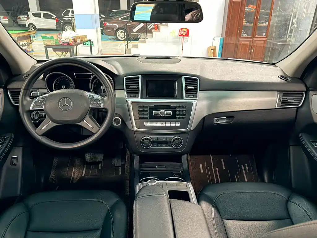 Mercedes-Benz M-Class 2014 ML 320 4MATIC купить на сайте DeffCars