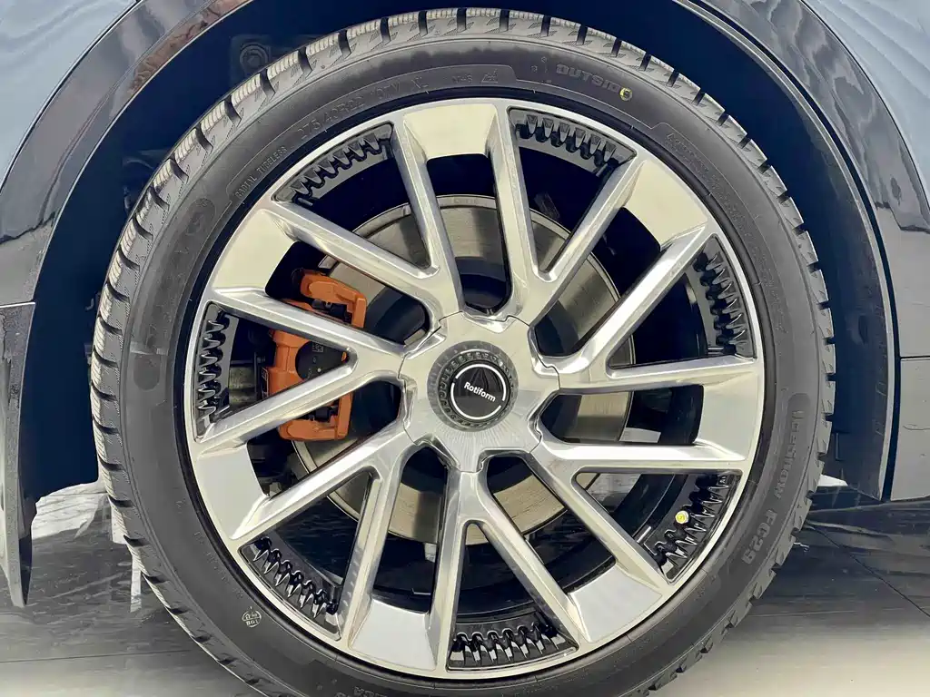 Lynk & Co 900 2025 2.0T Ultra купить на сайте DeffCars