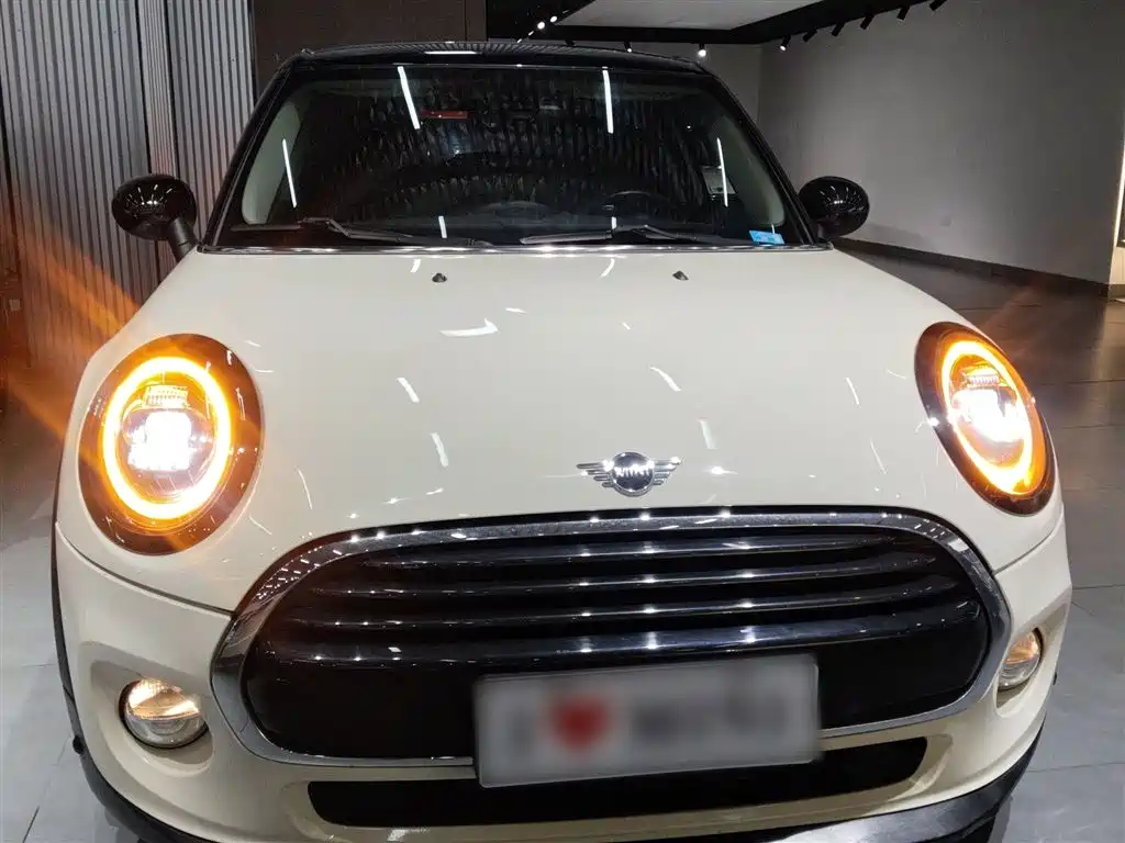 MINI 2018 1.5T COOPER Classic Five-Door Edition купить на сайте DeffCars