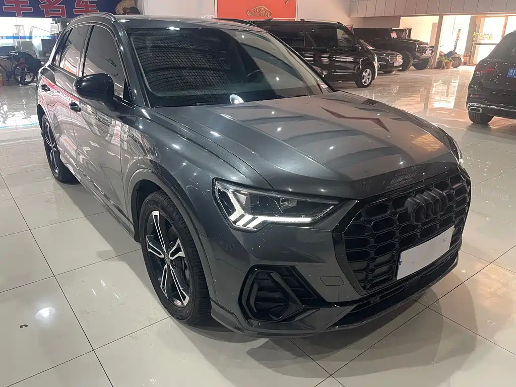 Audi Q3 2020 40 TFSI Fashionable and Dynamic купить на сайте DeffCars