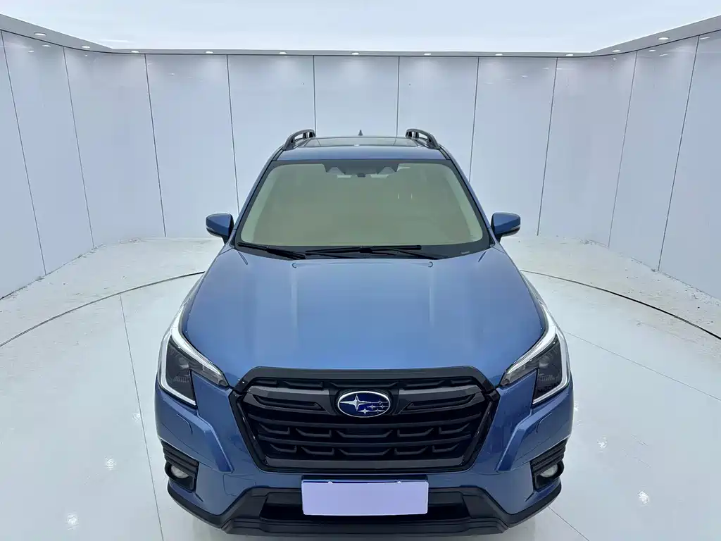 Forester 2022 2.0i AWD Deluxe Edition EyeSight купить на сайте DeffCars