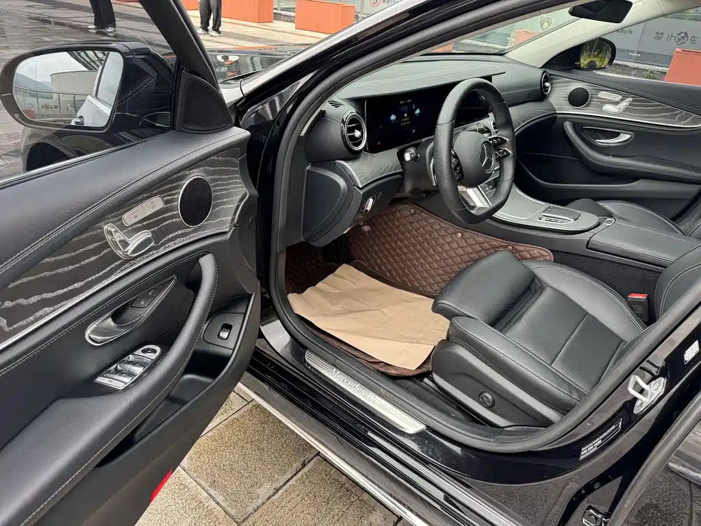 Mercedes-Benz E-Class 2022 facelift E 300 L sporty and stylish купить на сайте DeffCars