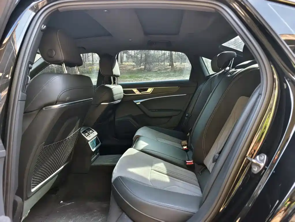Audi A6L 2024 45 TFSI quattro premium dynamic model купить на сайте DeffCars
