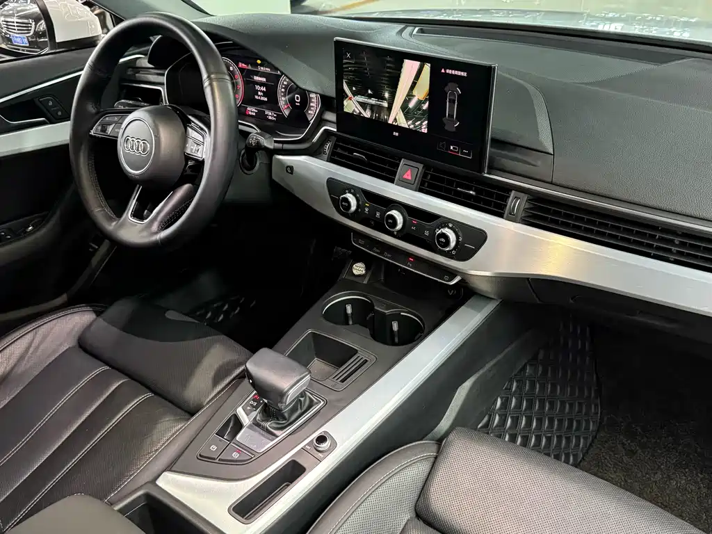 Audi A4L 2022 40 TFSI Fashionable and Dynamic купить на сайте DeffCars