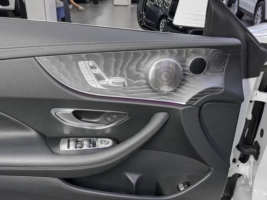 Mercedes-Benz E-Class (Imported) 2021 E 260 4MATIC Coupe купить на сайте DeffCars