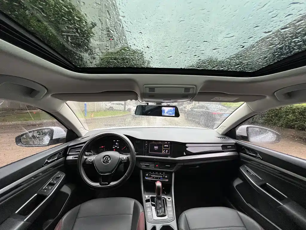 Bora 2021 1.5L Automatic Elite Intelligent Edition купить на сайте DeffCars