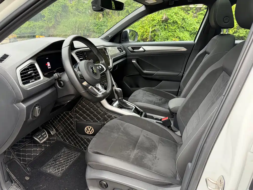 T-ROC 2022 model 280TSI DSG two-wheel drive R-Line Pro PLUS купить на сайте DeffCars