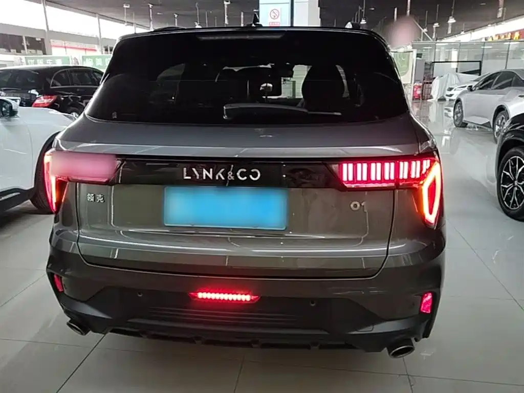 Lynk & Co 01 2021 2.0TD four-wheel drive Halo купить на сайте DeffCars