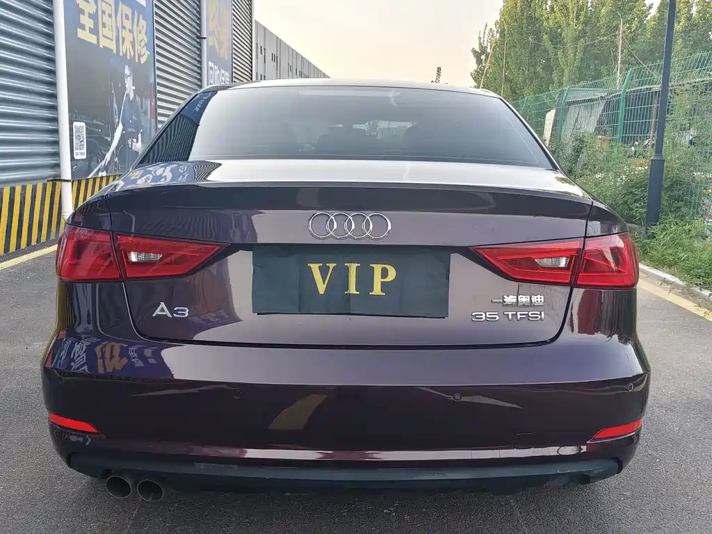 Audi A3 2016 Limousine 35 TFSI LinkedIn type купить на сайте DeffCars