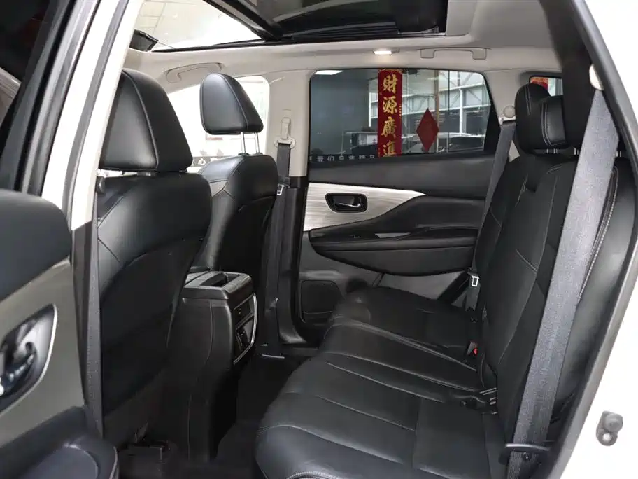 Loulan 2021 2.5L XL 2WD Intelligent Connected Deluxe Edition купить на сайте DeffCars