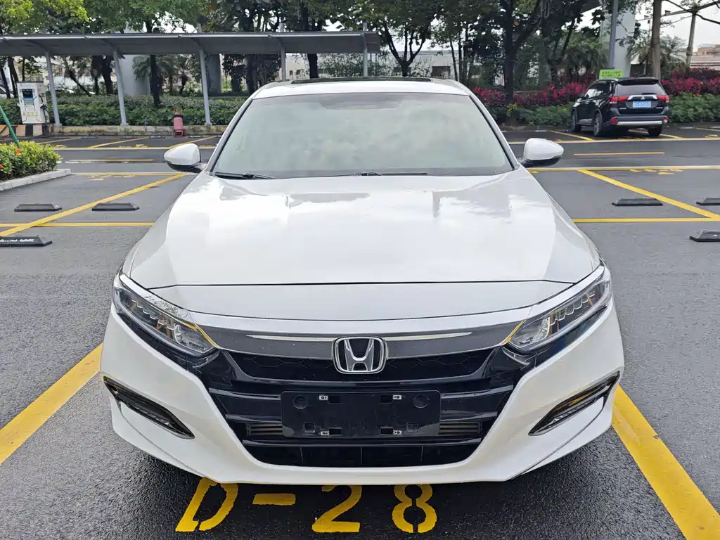 Accord 2018 260TURBO Elite Edition National V купить на сайте DeffCars