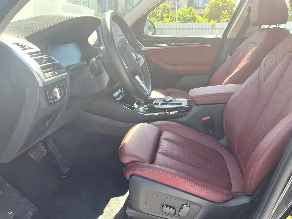BMW iX3 2023 leading model купить на сайте DeffCars