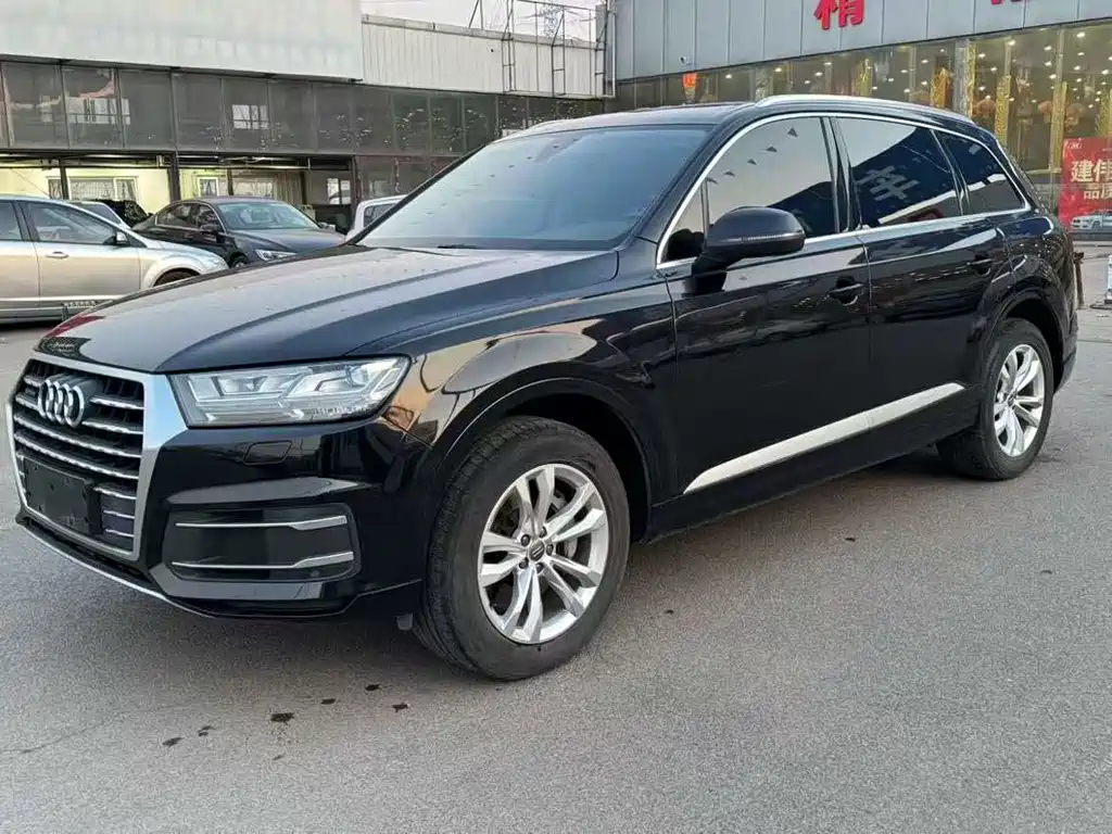 Audi Q7 2018 40 TFSI comfort type купить на сайте DeffCars