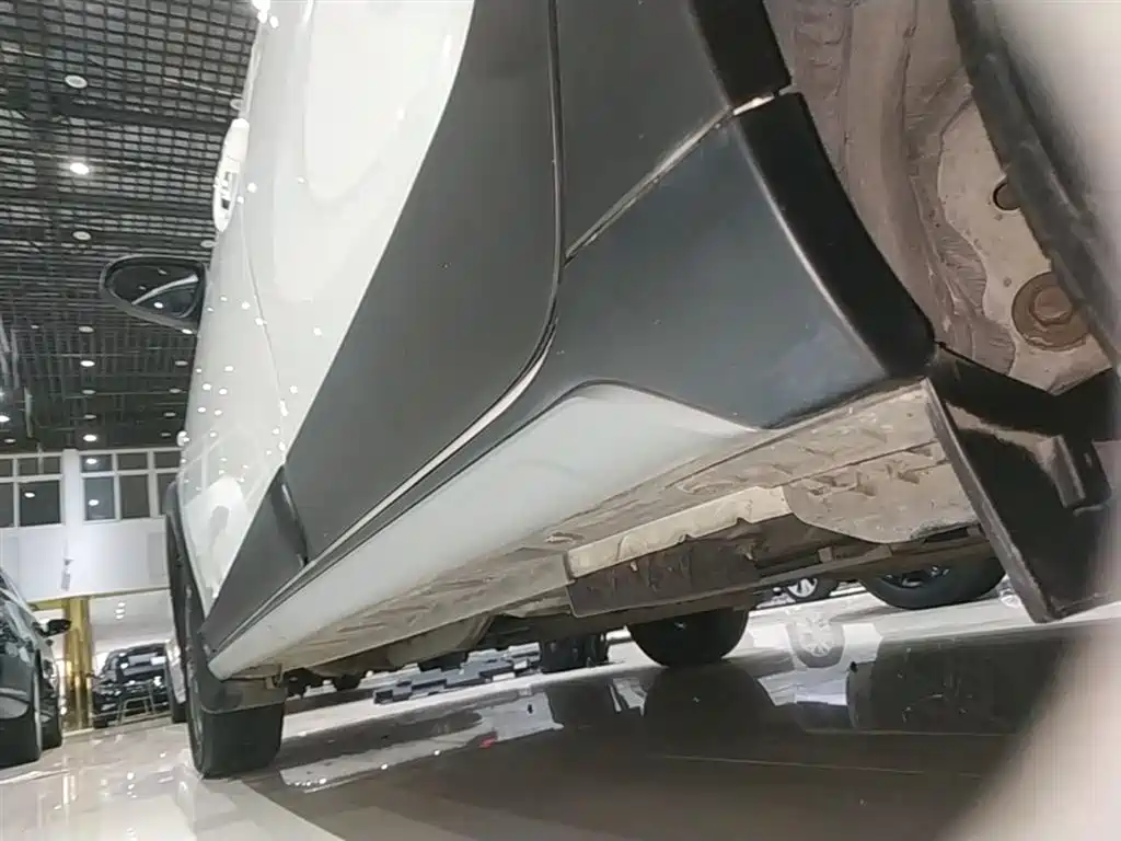 YARiS L Zhixuan 2022 Zhixuan X 1.5L CVT luxury PLUS version купить на сайте DeffCars