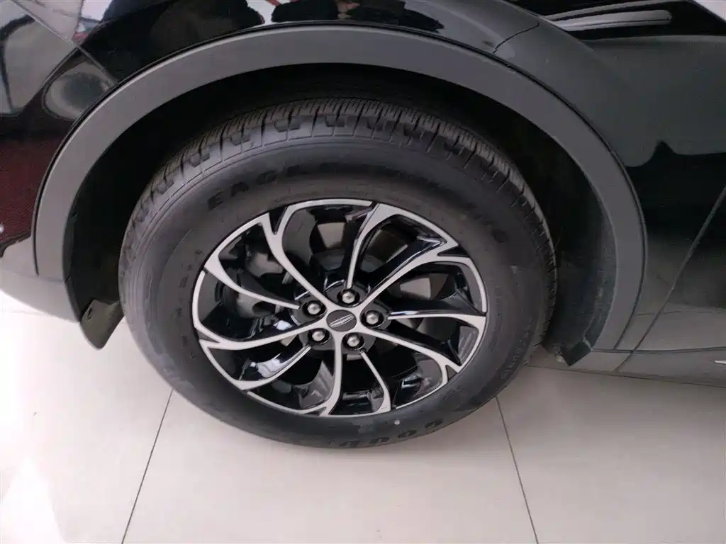 Voyager 2023 2.0T four-wheel drive exclusive edition купить на сайте DeffCars