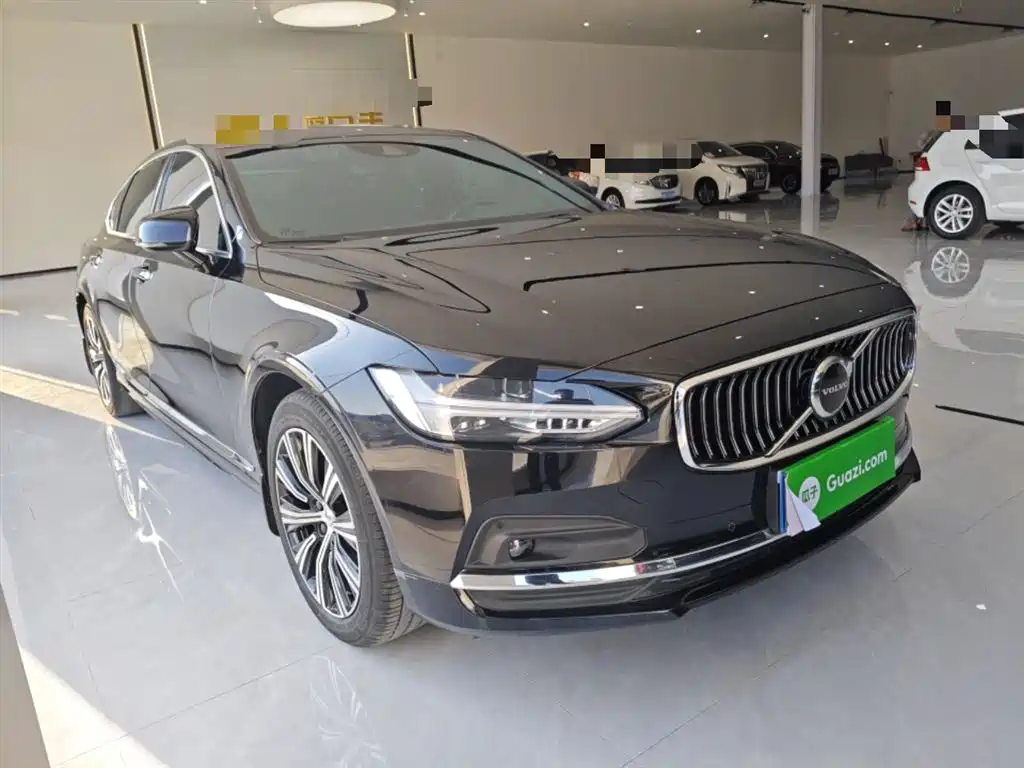 Volvo S90 2021 B5 Zhiyuan Luxury Edition купить на сайте DeffCars