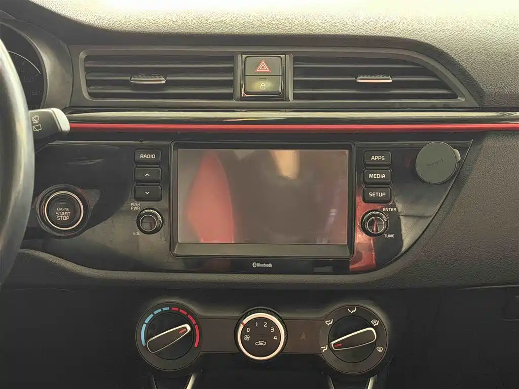 KX CROSS 2019 1.6L automatic smart sunroof version National V купить на сайте DeffCars