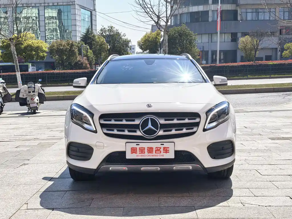 Mercedes-Benz GLA 2019 GLA 200 Fashion Model купить на сайте DeffCars