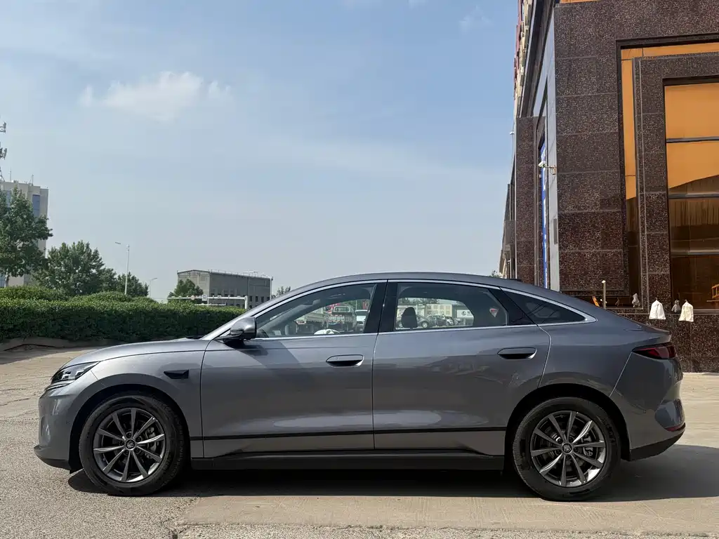Qin L 2025 EV 470KM leading model купить на сайте DeffCars