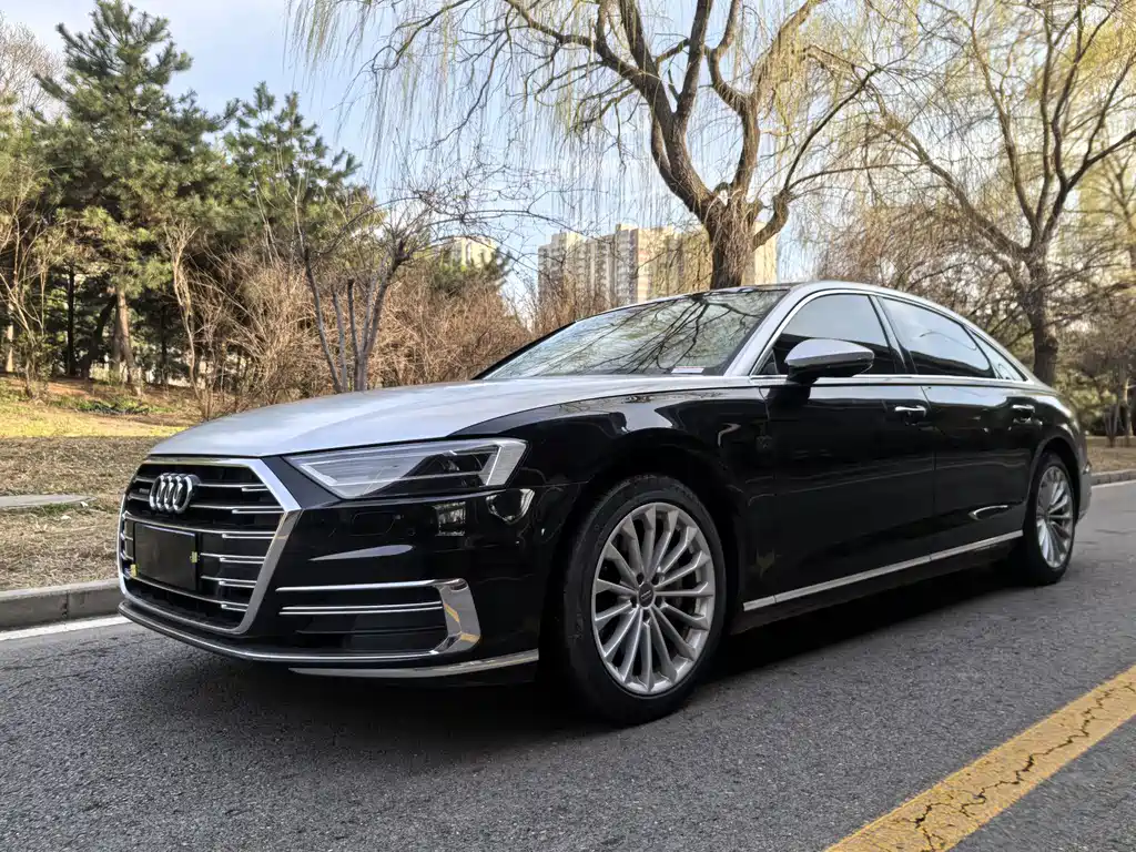 Audi A8 2018 A8L 55 TFSI quattro launch version elite model купить на сайте DeffCars