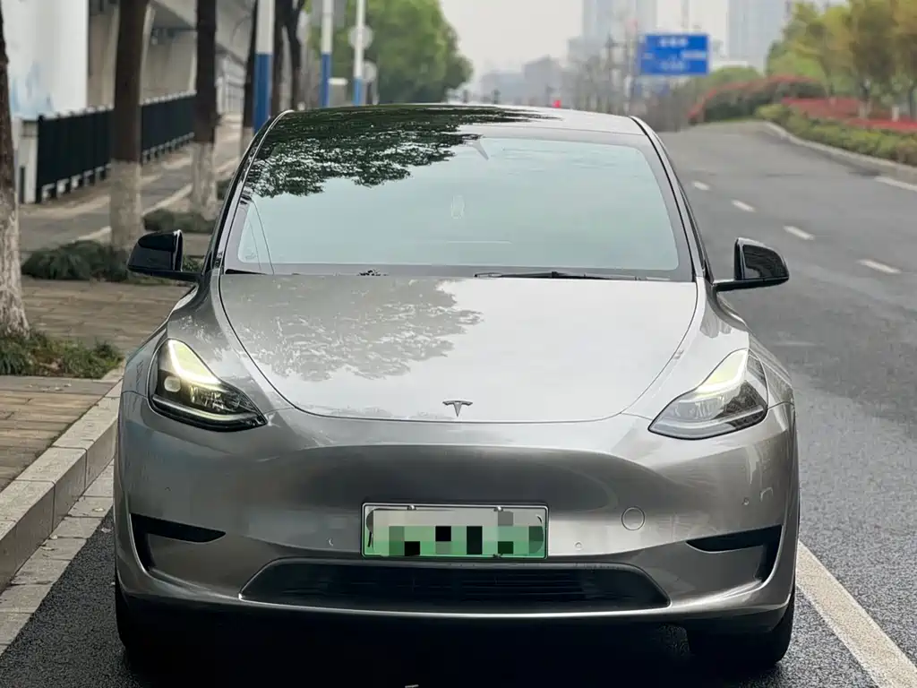 Model Y 2022 facelift rear-wheel drive version купить на сайте DeffCars