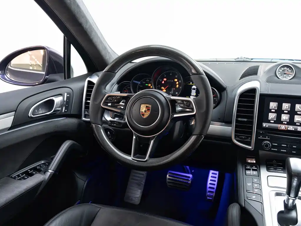 Cayenne 2016 Cayenne GTS 3.6T купить на сайте DeffCars