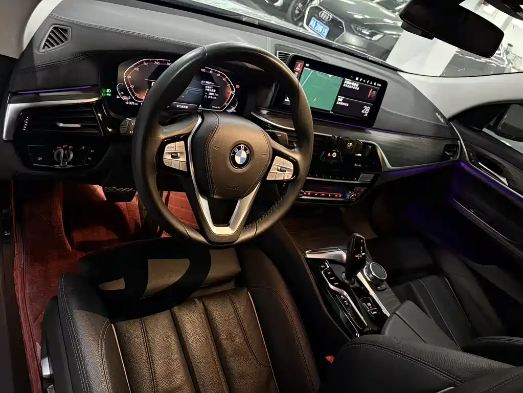 BMW 6 Series GT 2022 630i Luxury Design Package купить на сайте DeffCars