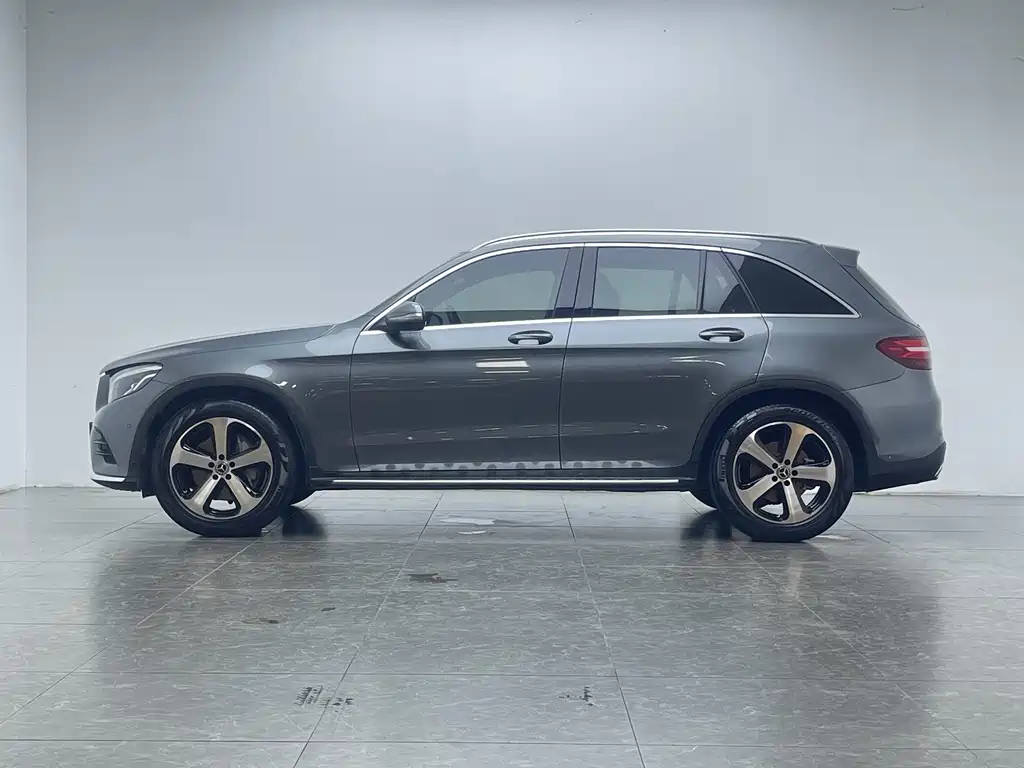 Mercedes-Benz GLC 2017 GLC 260 4MATIC luxury model купить на сайте DeffCars