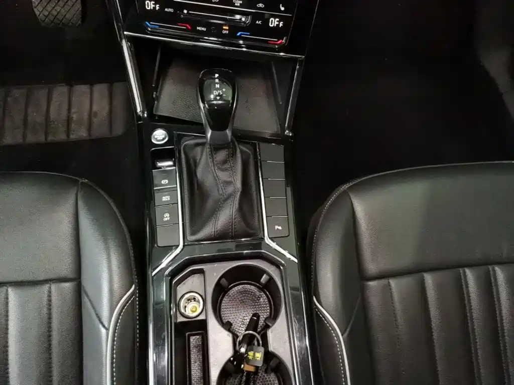Passat 2022 330TSI Elite Edition купить на сайте DeffCars