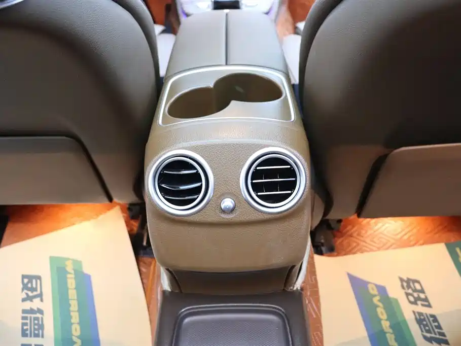 Mercedes-Benz E-Class 2018 facelift E 200 L купить на сайте DeffCars