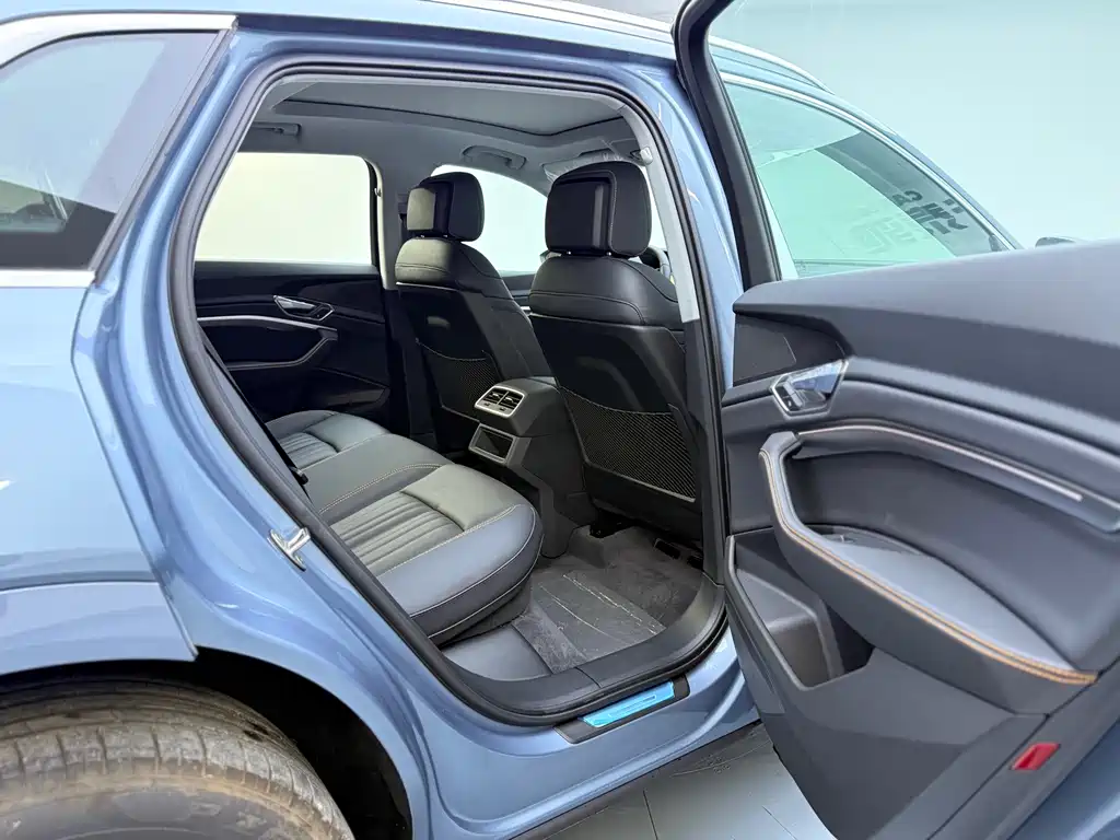 Audi e-tron 2021 50 quattro luxury model купить на сайте DeffCars