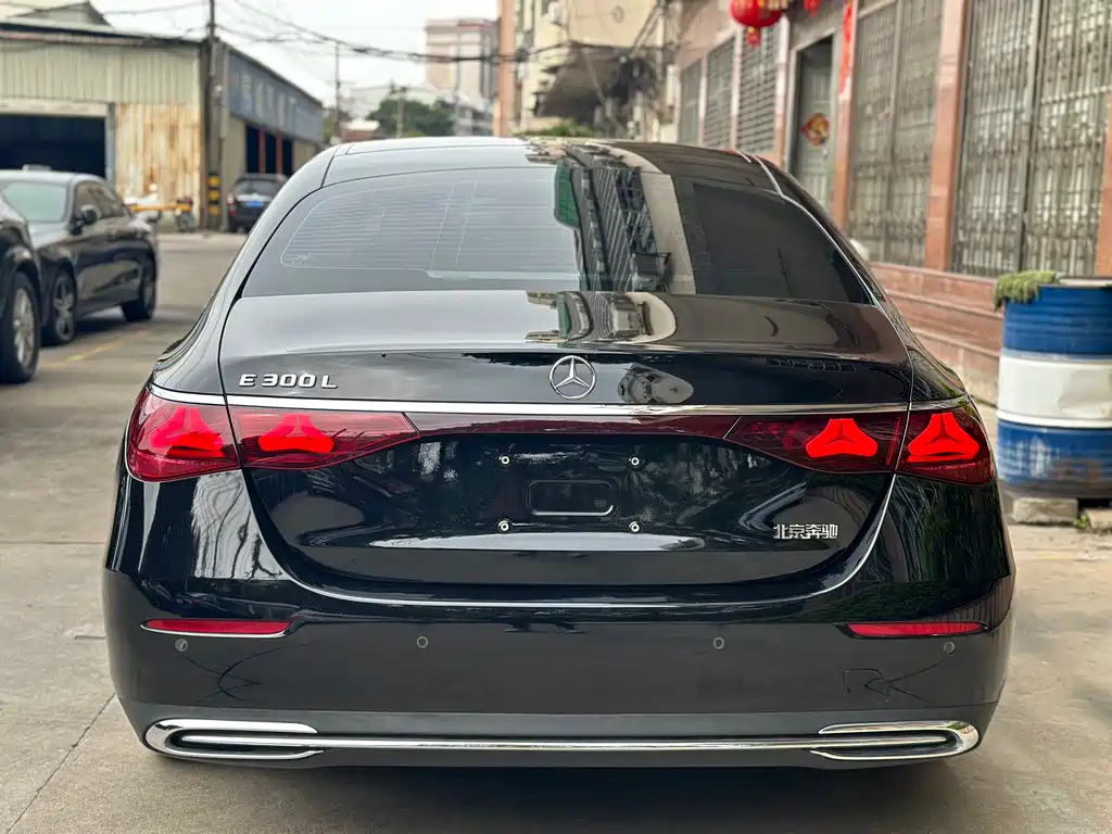 Mercedes-Benz E-Class 2024 E 300 L Luxury Model купить на сайте DeffCars