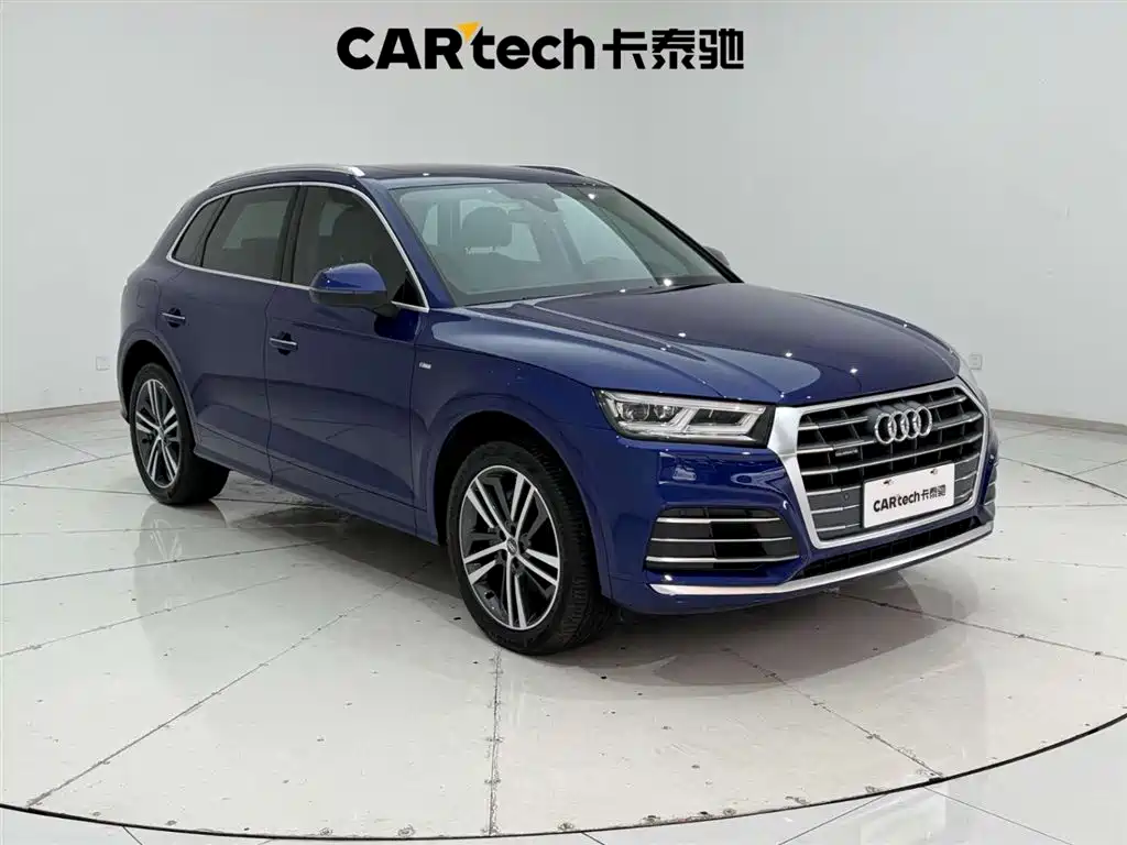 Audi Q5L 2020 facelift 40 TFSI enjoys fashionable style купить на сайте DeffCars