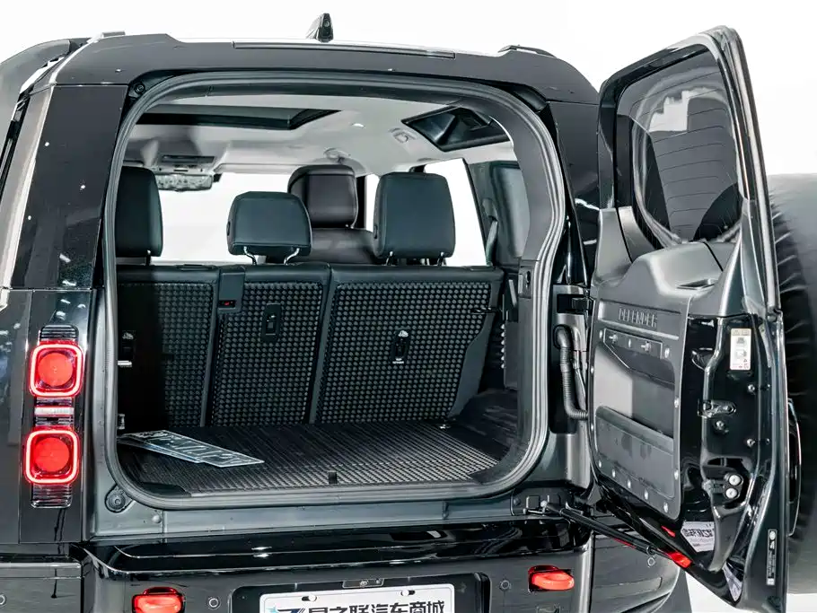 Land Rover Defender 2024 110 3.0T P400 XS купить на сайте DeffCars