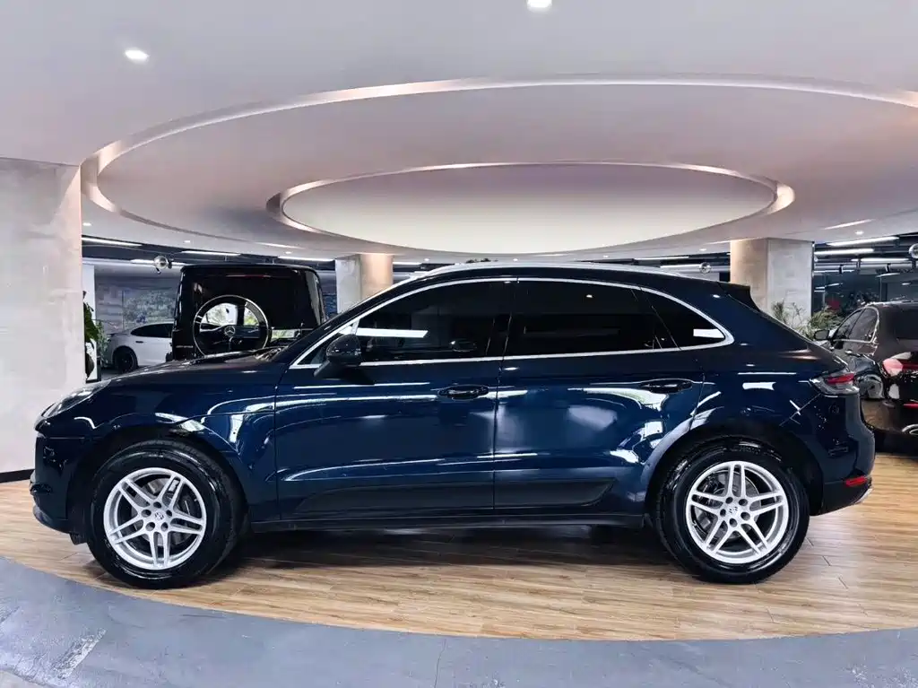 Macan 2021 2.0T купить на сайте DeffCars