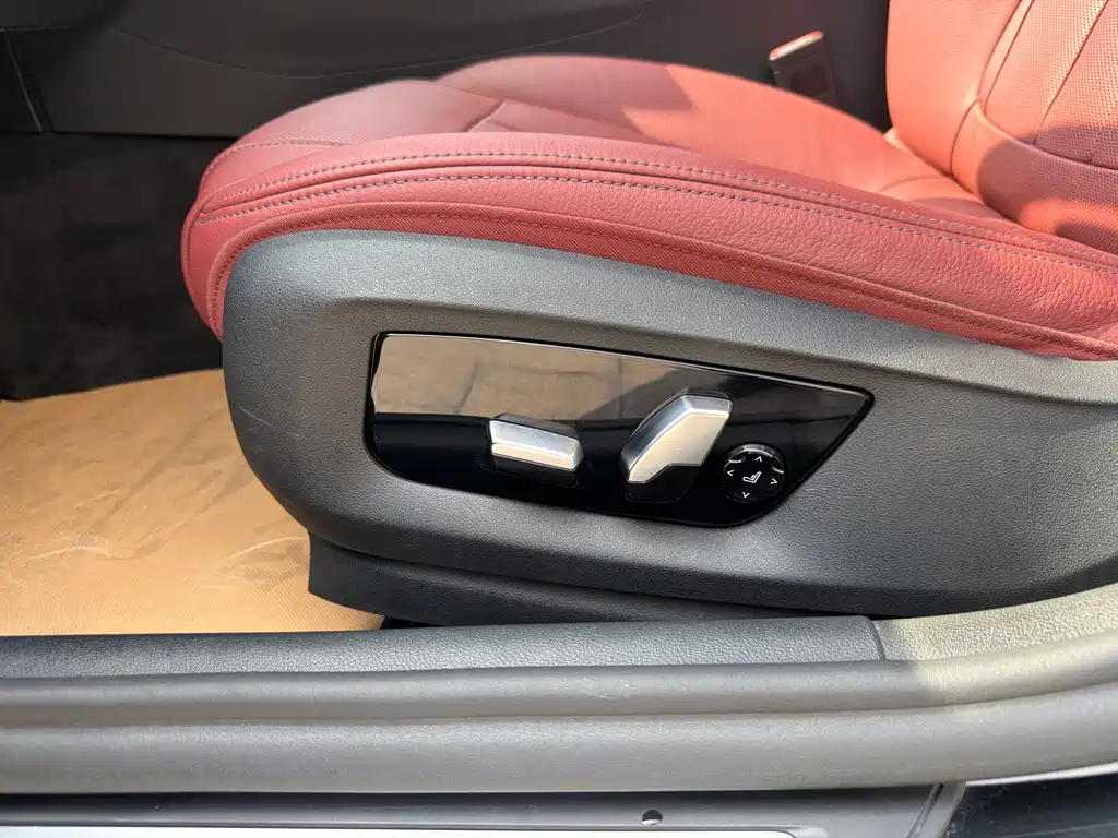 BMW 5 Series 2019 530Li Exclusive M Sports Package купить на сайте DeffCars
