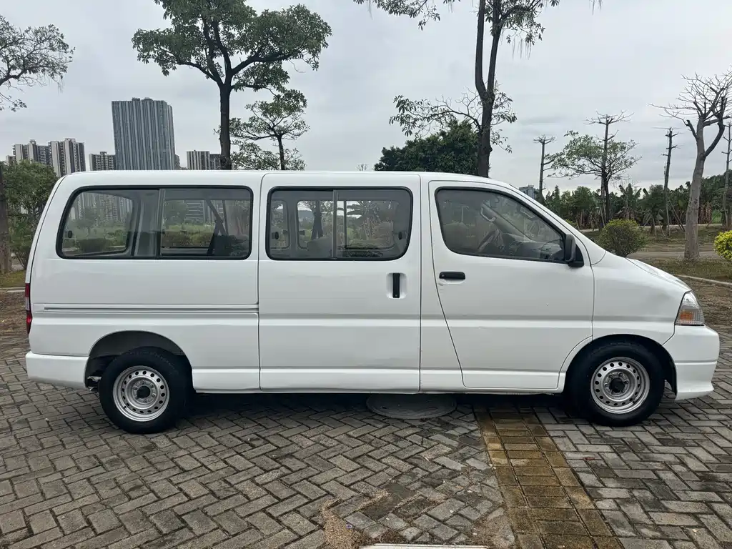 Jinbei Express 2018 2.0L Comfort V19 купить на сайте DeffCars