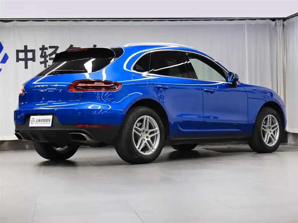 Macan 2017 Macan 2.0T купить на сайте DeffCars