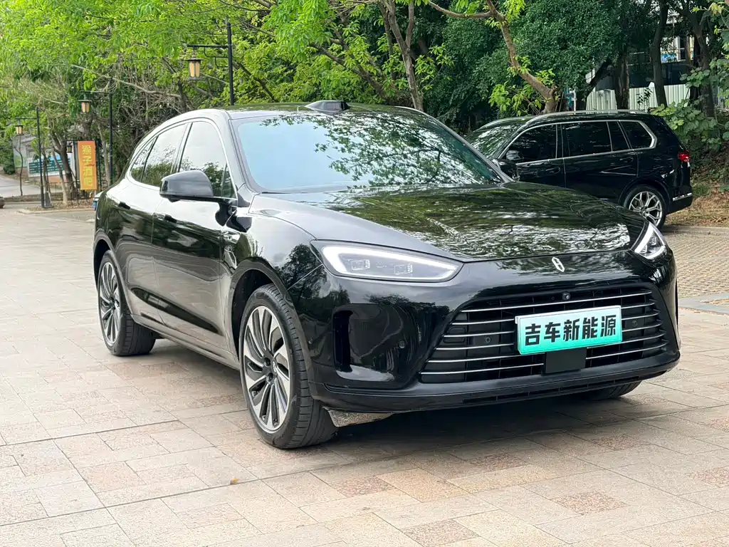 Wenjie M5 2023 extended range four-wheel drive smart driving version купить на сайте DeffCars