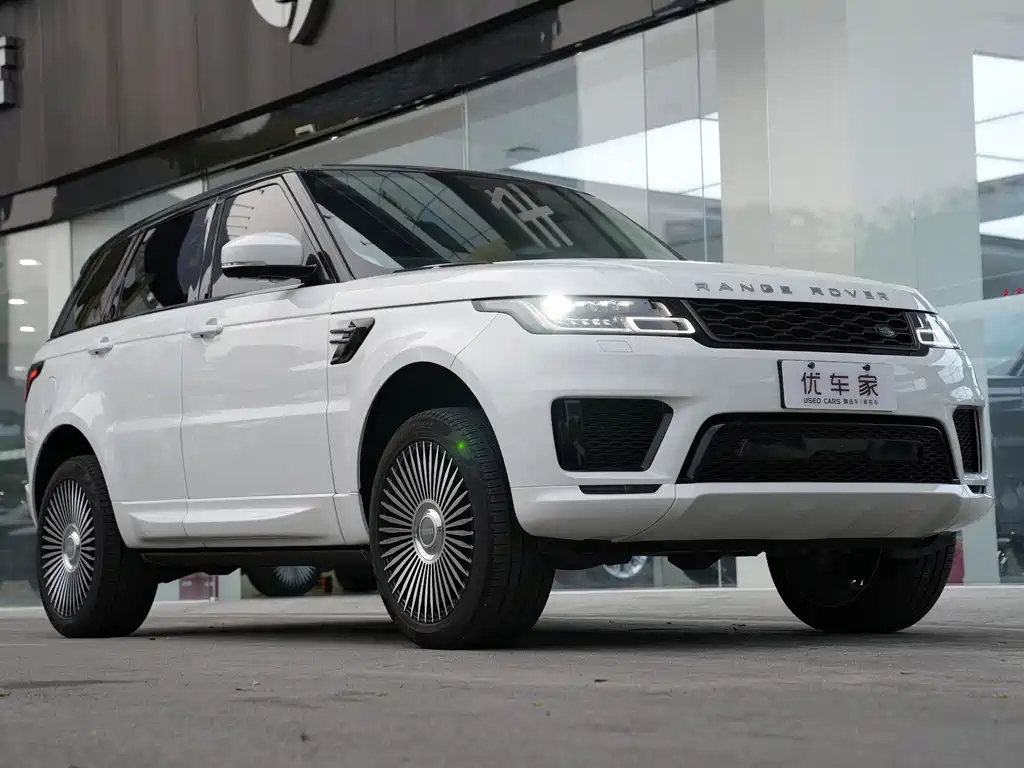 Range Rover Sport 2020 3.0 L6 SE купить на сайте DeffCars