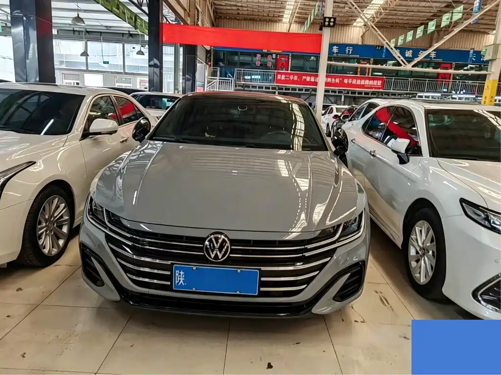 FAW-Volkswagen CC 2021 330TSI Dazzling Edition купить на сайте DeffCars